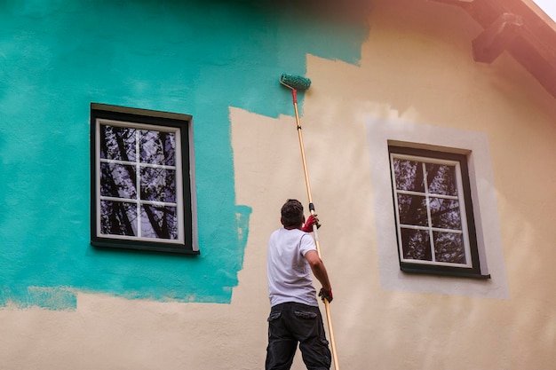 ravalement de facade en vert turquoise en hauts de seine