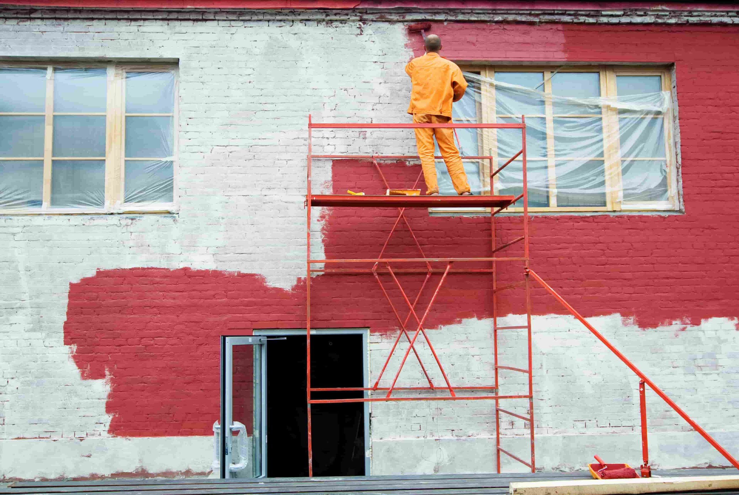 ravalement de façade en rouge dans le val d'oise